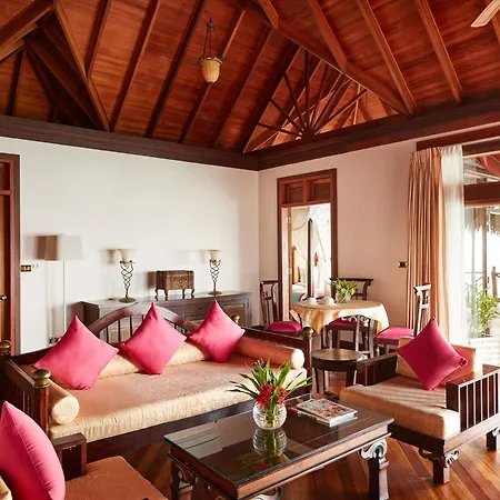 Sun Siyam Vilu Reef - 24 Hours All-Inclusive Dine-Around With Complimentary Return Trip-2